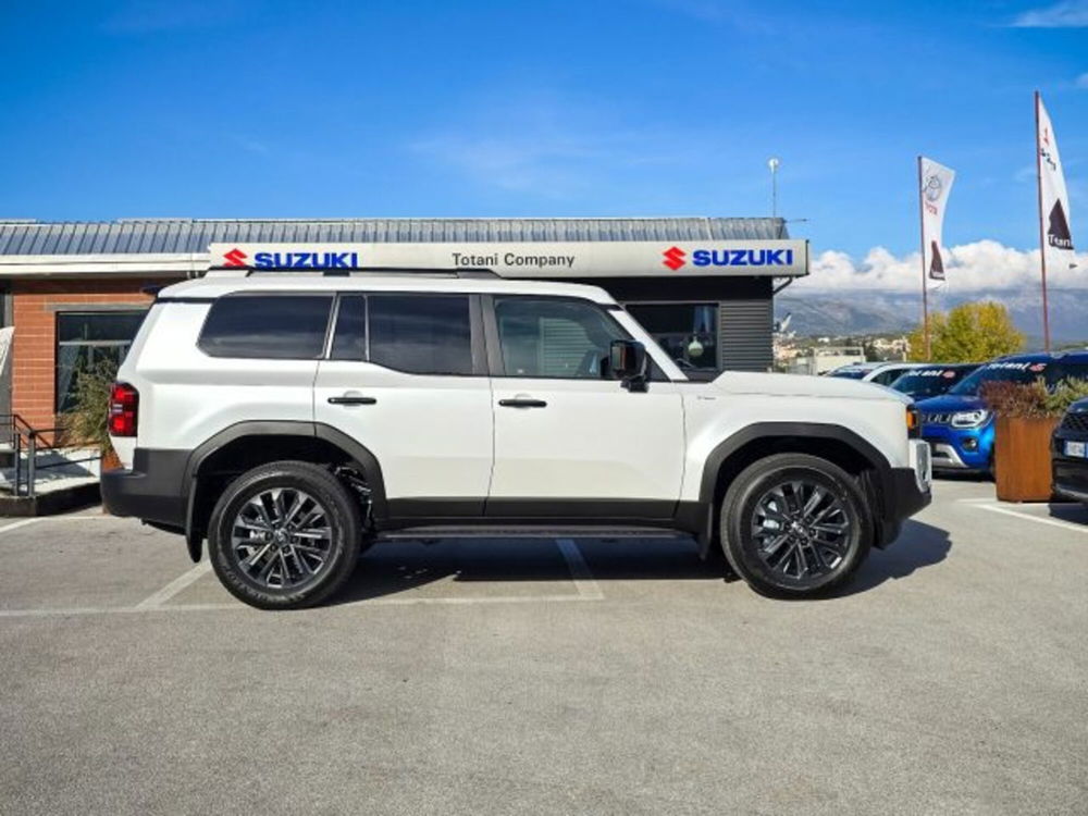 Toyota Land Cruiser nuova a L'Aquila (4)