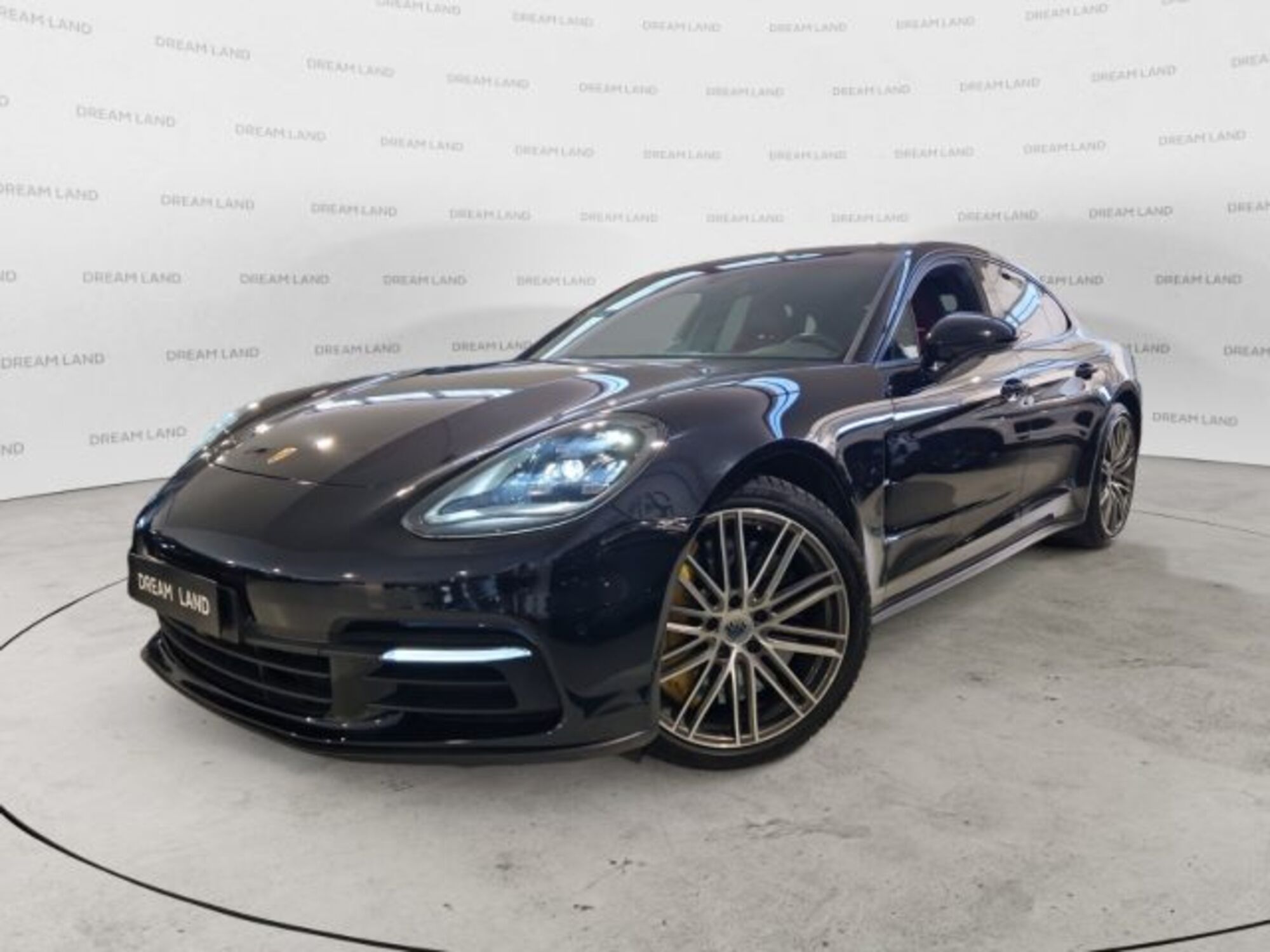 Porsche Panamera 3.0 4 del 2018 usata a Livorno