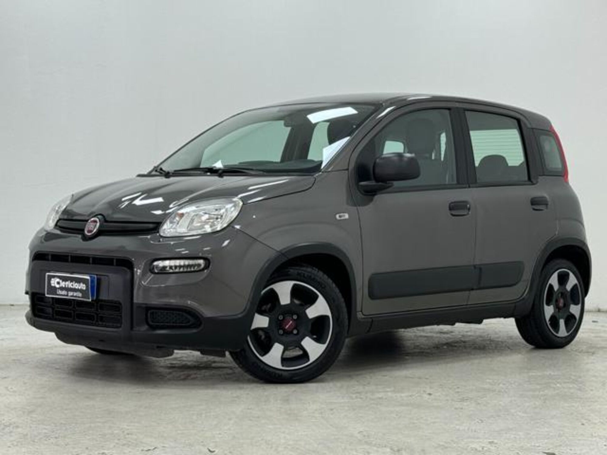 Fiat Panda 1.0 firefly hybrid s&amp;s 70cv del 2022 usata a Lurate Caccivio