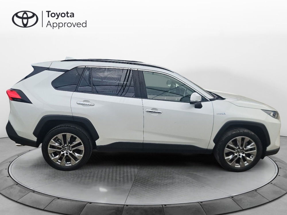 Toyota Rav4 usata a Cremona (4)