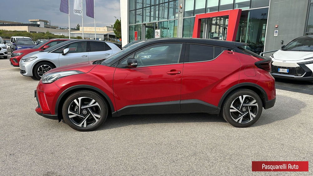 Toyota Toyota C-HR nuova a Campobasso (6)