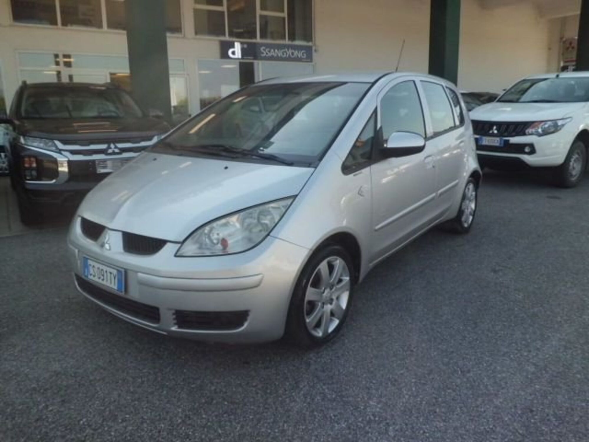 Mitsubishi Colt 1.5 DI-D HP 5p. Instyle  del 2005 usata a Pordenone