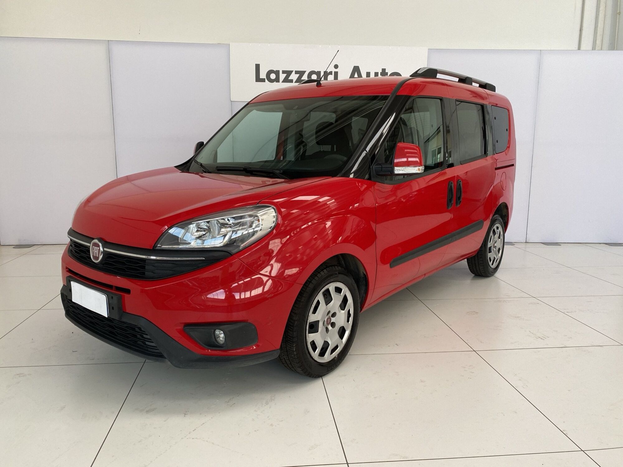 Fiat Dobl&ograve; 1.6 MJT 16V 105CV  Pop del 2015 usata a Cornegliano Laudense