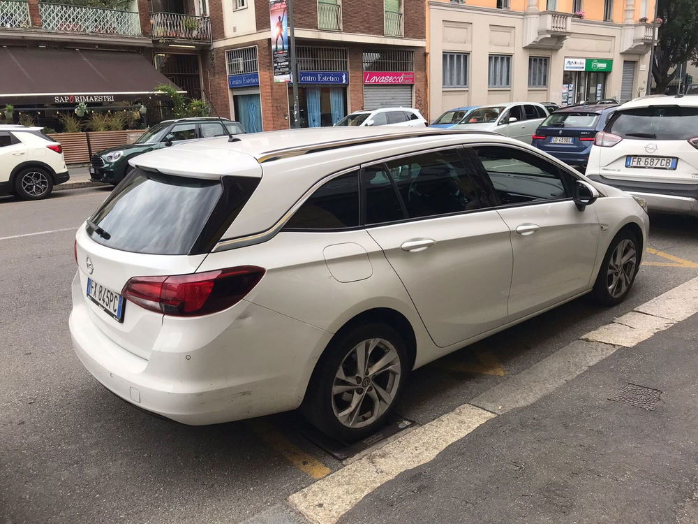 Opel Astra Station Wagon usata a Milano (5)