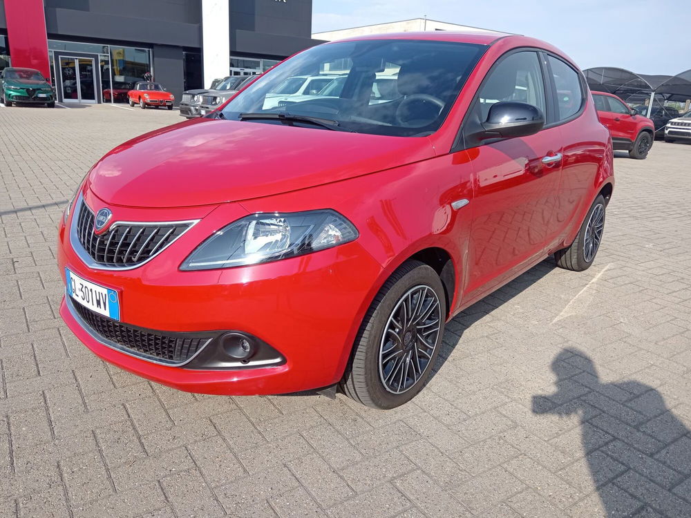 Lancia Ypsilon usata a Alessandria