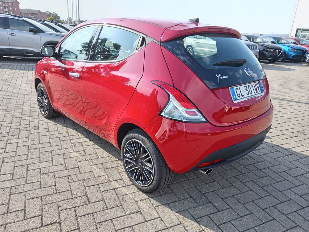 Lancia Ypsilon usata a Alessandria (7)