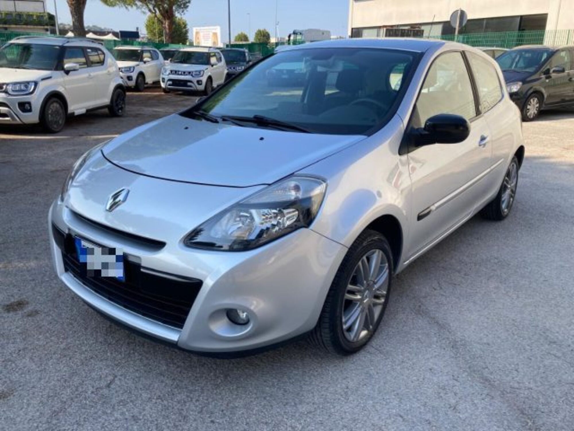 Renault Clio 1.5 dCi 75CV 3 porte 20th Anniversario del 2010 usata a Macerata