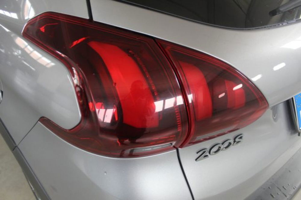 Peugeot 2008 usata a Terni (15)