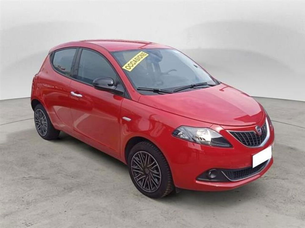 Lancia Ypsilon usata a Roma