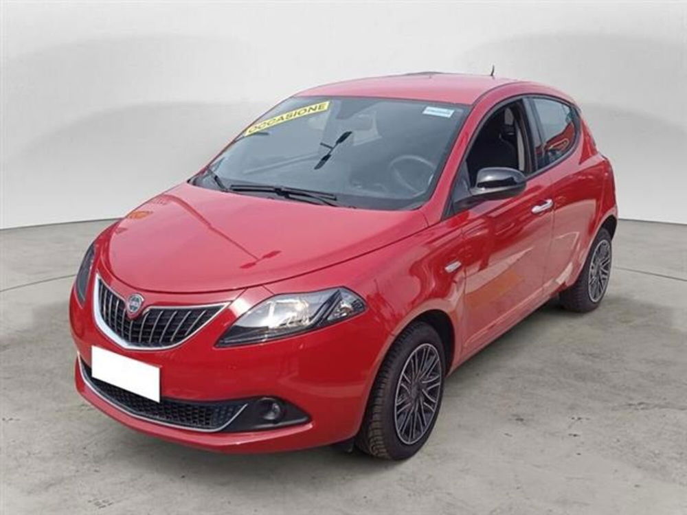 Lancia Ypsilon usata a Roma