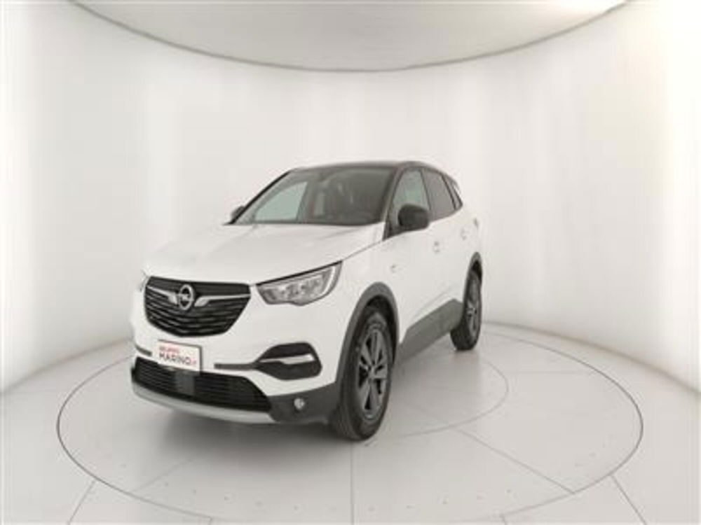 Opel Grandland X usata a Bari