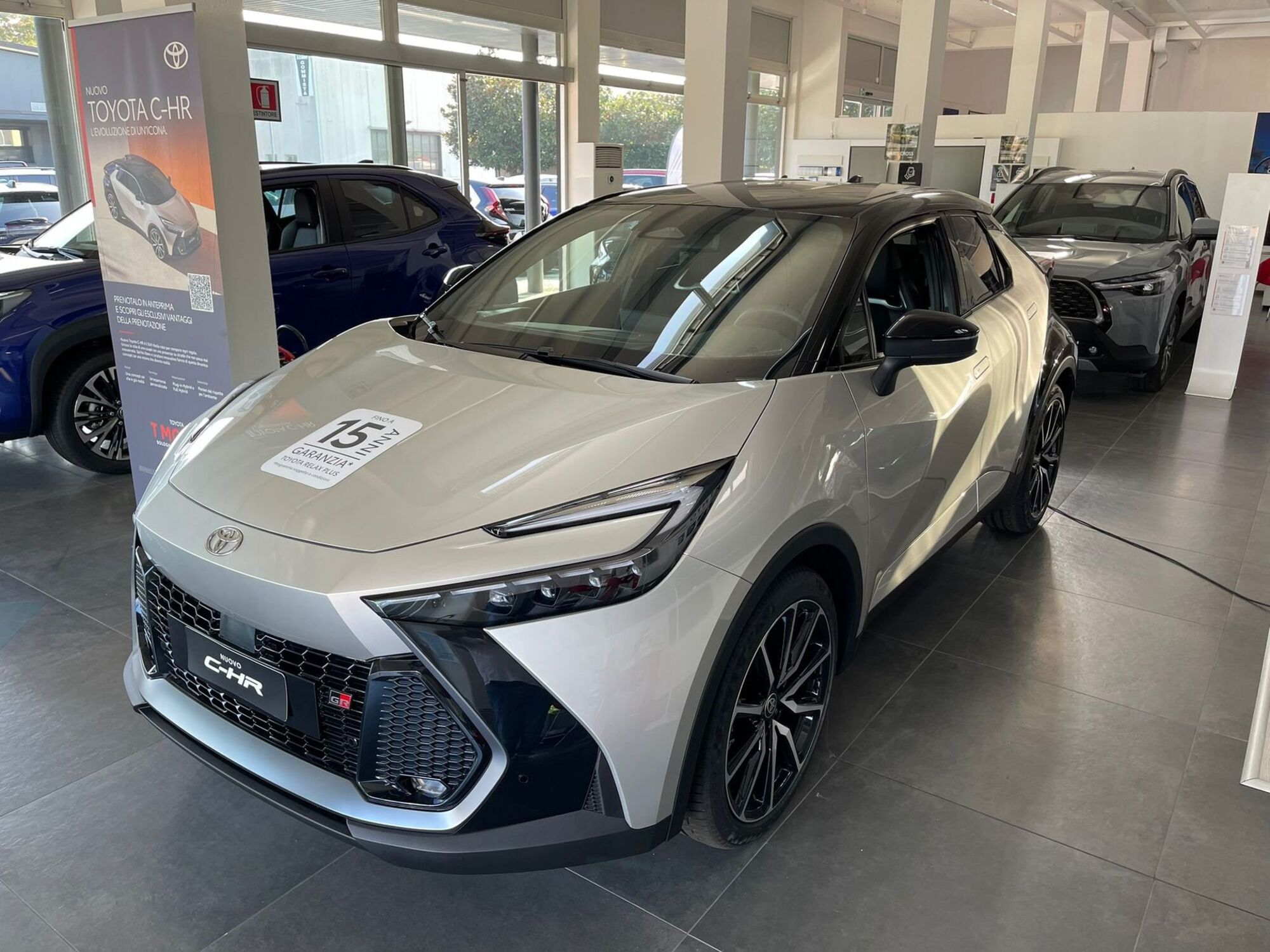 Toyota Toyota C-HR 2.0 hv GR Sport Premiere awd e-cvt nuova a Imola