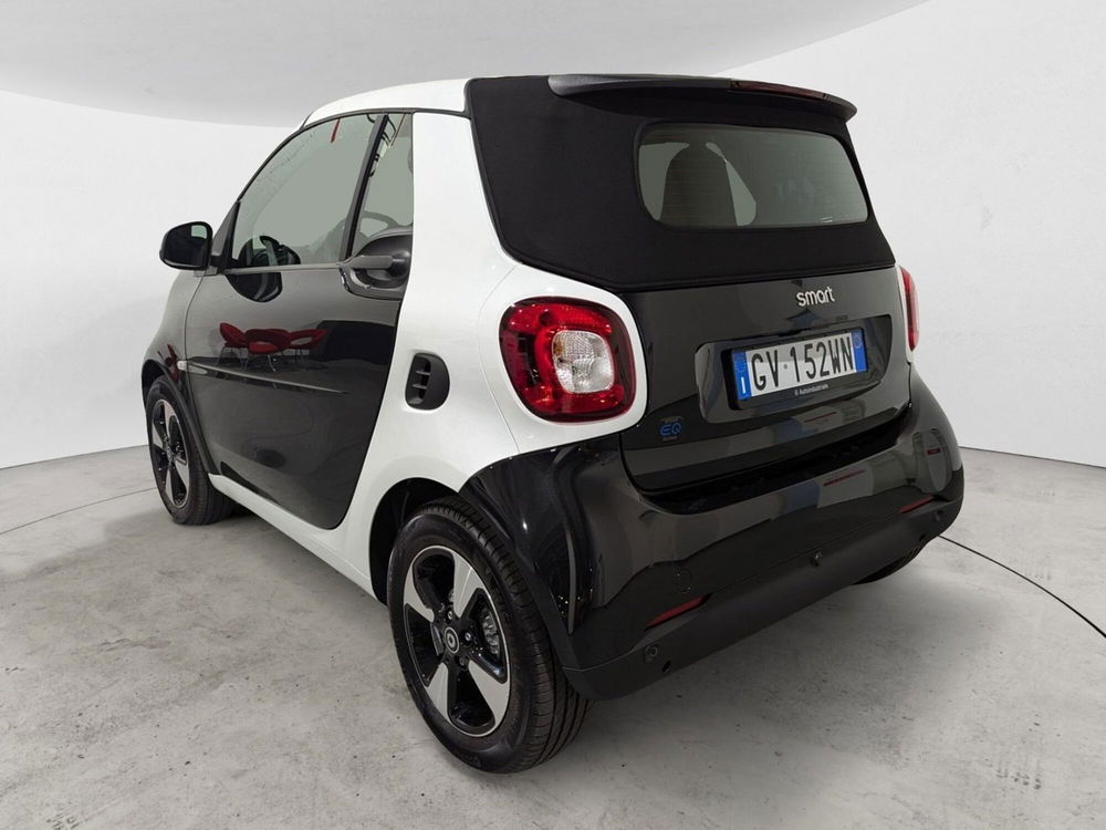 smart Fortwo Cabrio nuova a Trento (3)