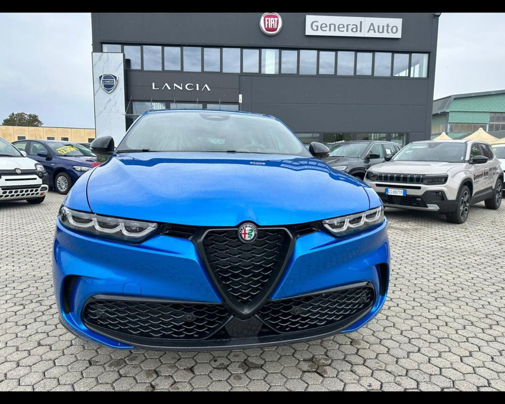 Alfa Romeo Tonale nuova a Lucca (2)