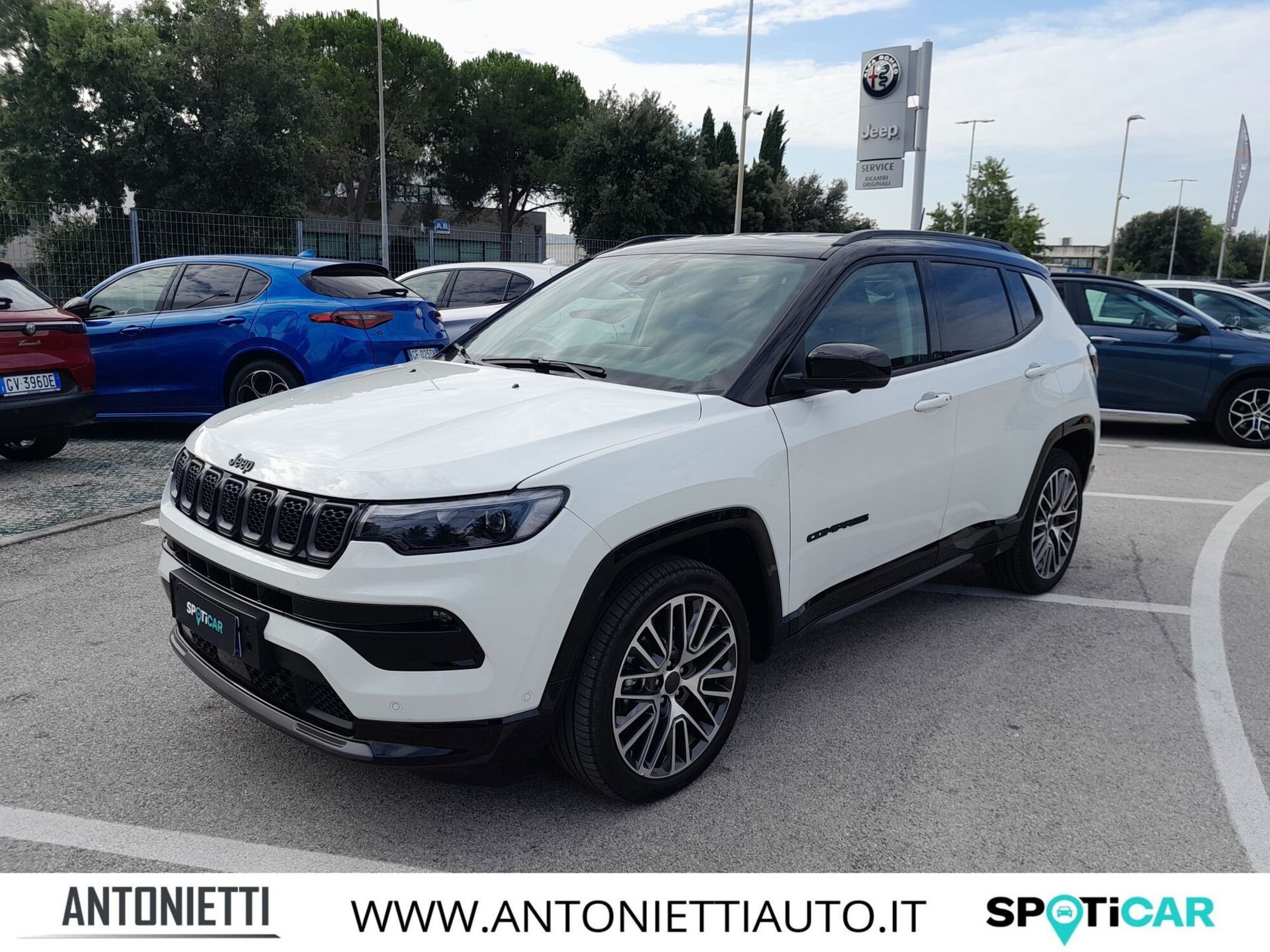 Jeep Compass 1.5 turbo t4 mhev Summit 2wd 130cv dct del 2024 usata a Jesi