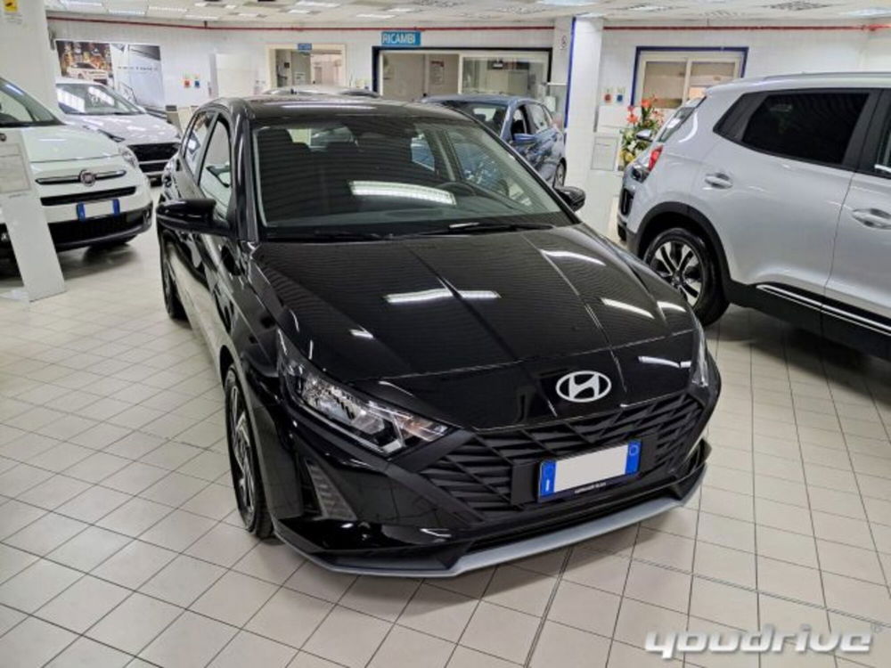 Hyundai i20 nuova a Napoli (20)