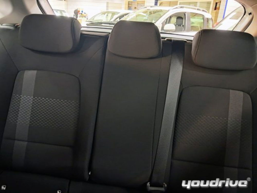 Hyundai i20 nuova a Napoli (19)