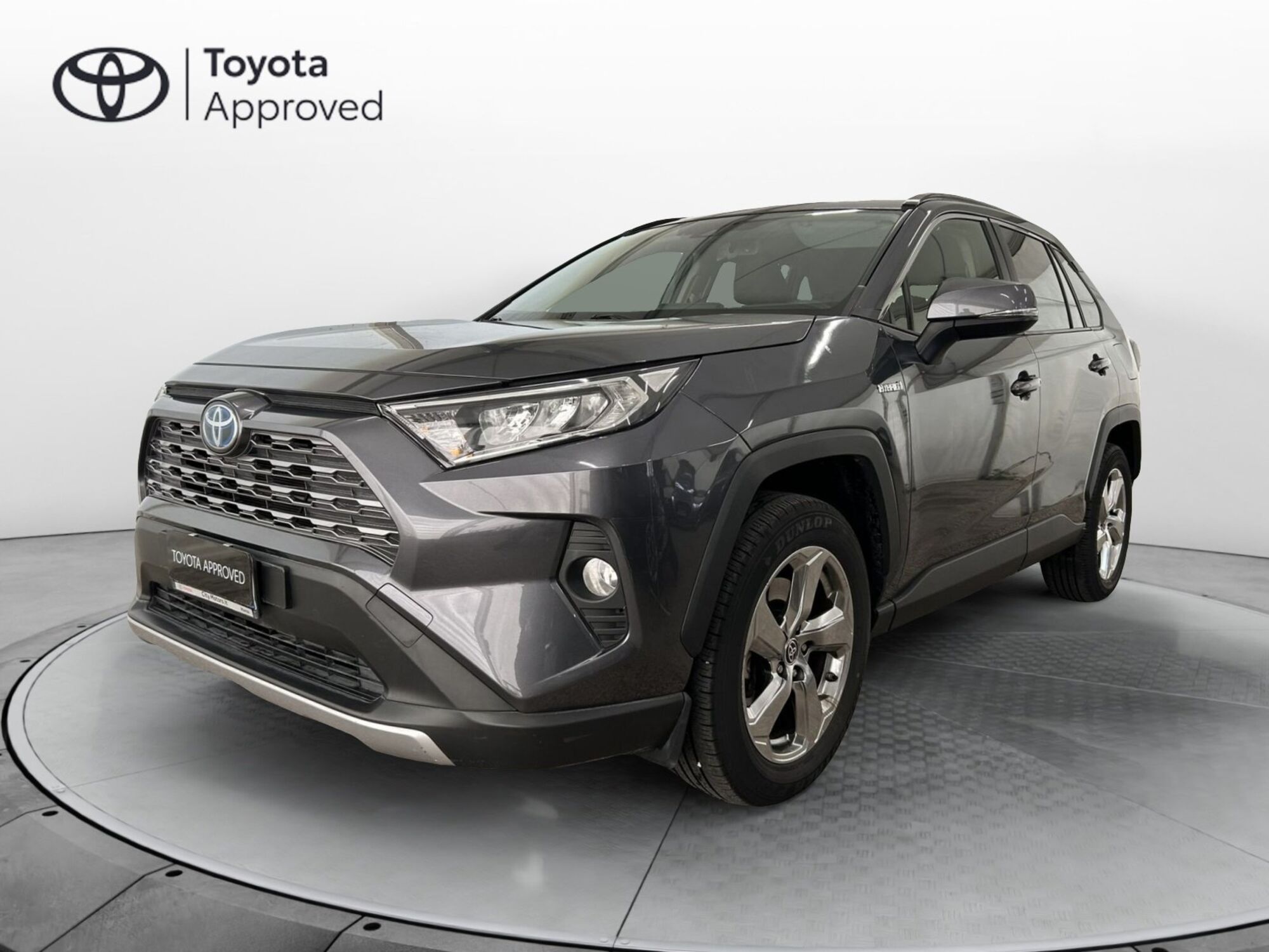 Toyota Rav4 HV (218CV) E-CVT 2WD Dynamic  del 2020 usata a Monza