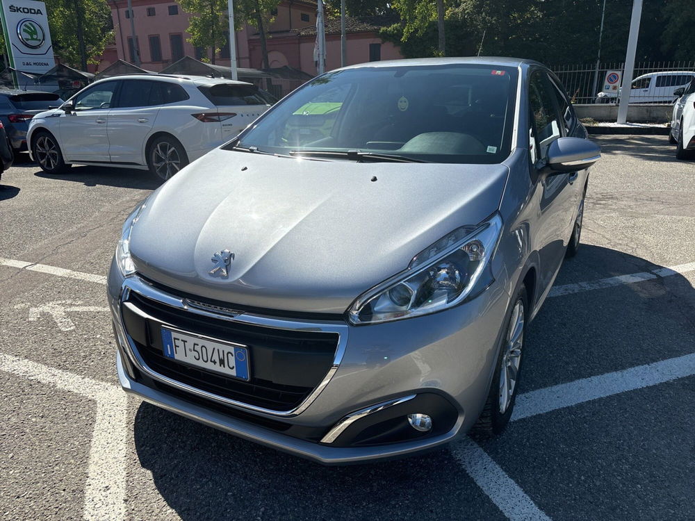 Peugeot 208 usata a Modena