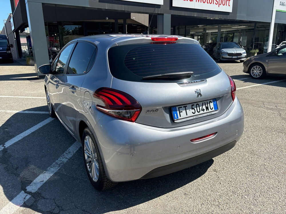 Peugeot 208 usata a Modena (6)