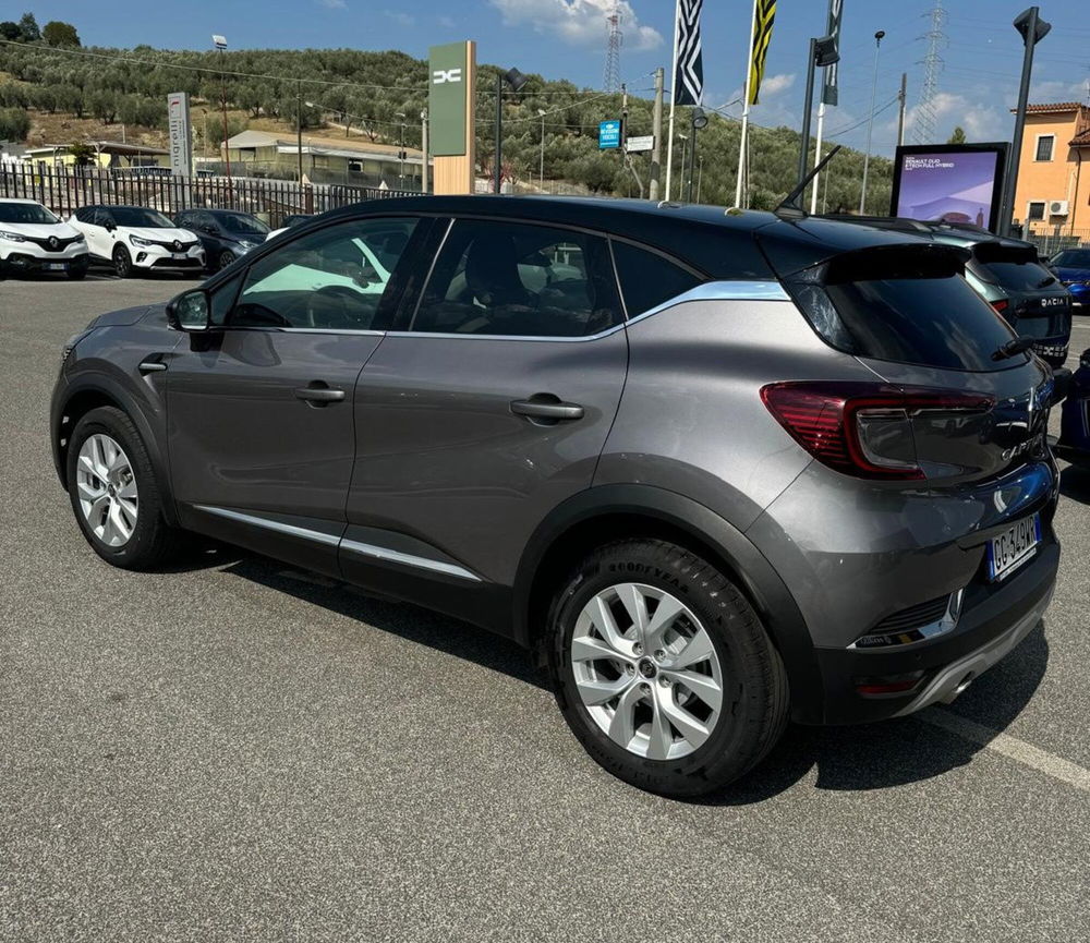 Renault Captur usata a Roma (2)