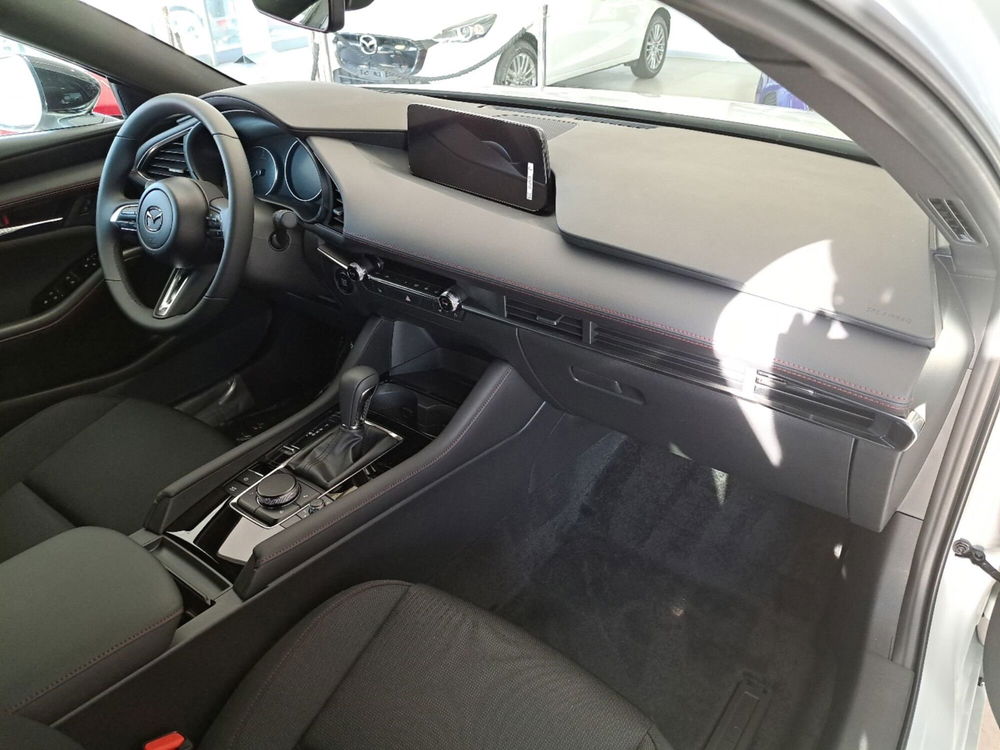 Mazda Mazda3 Hatchback nuova a Arezzo (10)