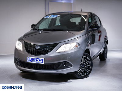 Lancia Ypsilon 1.0 FireFly 5 porte S&amp;S Hybrid Ecochic A. Ferretti nuova a San Paolo d&#039;Argon