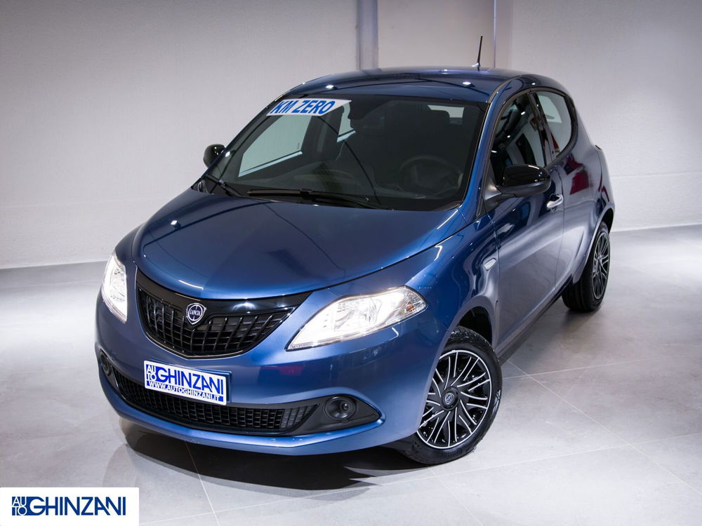 Lancia Ypsilon nuova a Bergamo (2)