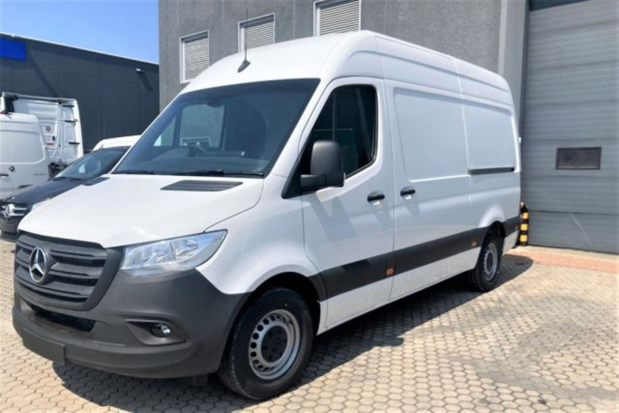 Mercedes-Benz Sprinter F32/35 315 CDI F RWD TN Furgone nuova a Filago