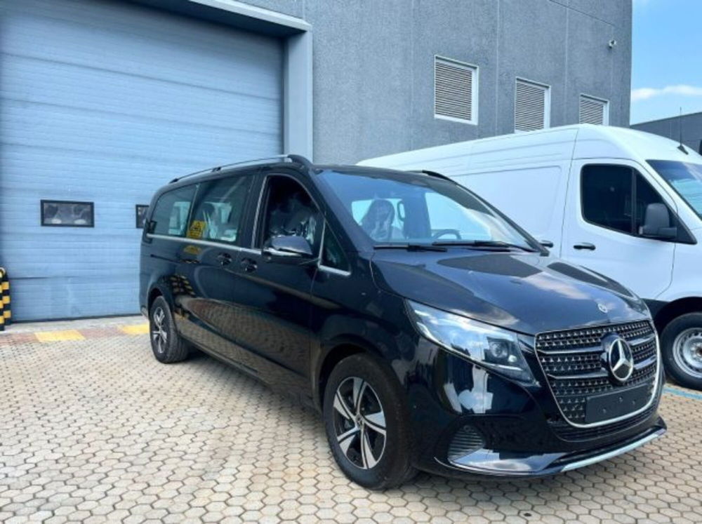 Mercedes-Benz Classe V nuova a Bergamo (2)