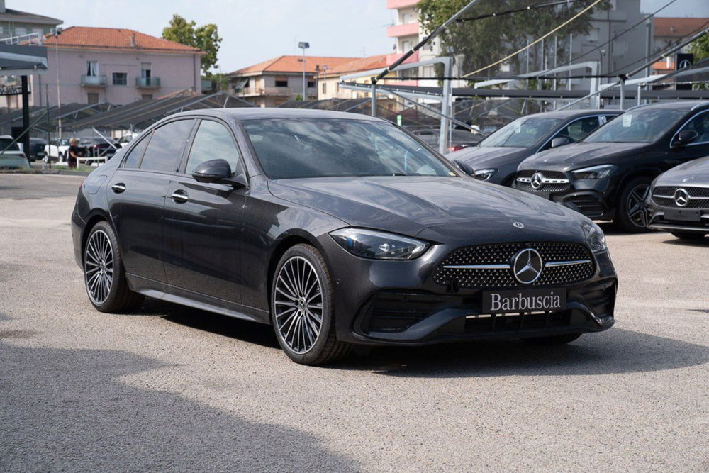 Mercedes-Benz Classe C nuova a Pescara (3)