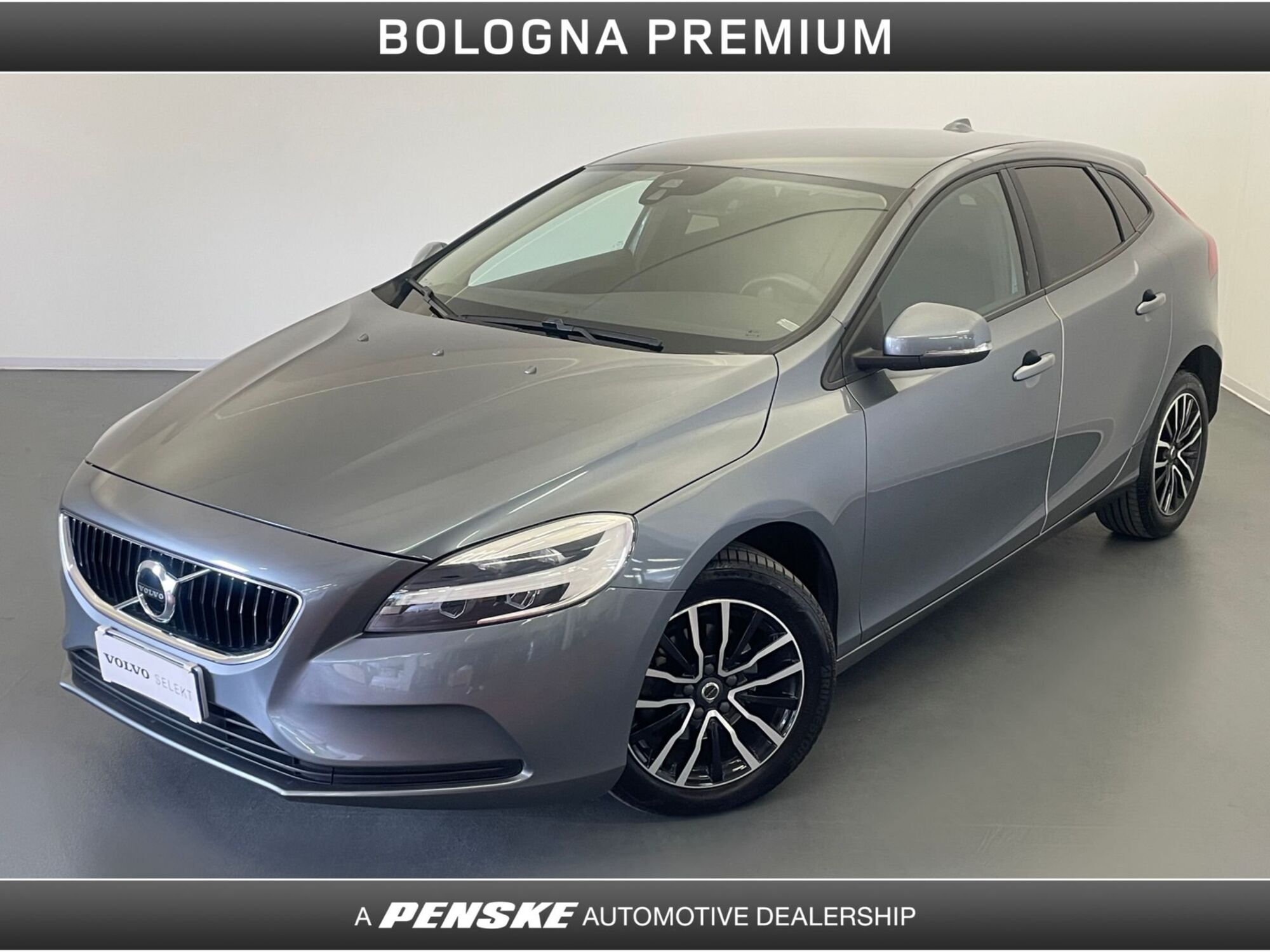 Volvo V40 D2 Business Plus  del 2019 usata a Casalecchio di Reno