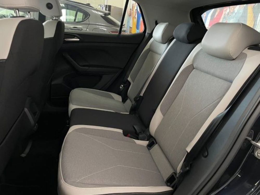 Volkswagen T-Cross nuova a Salerno (8)