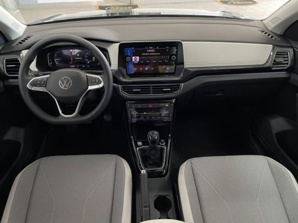 Volkswagen T-Cross nuova a Salerno (9)