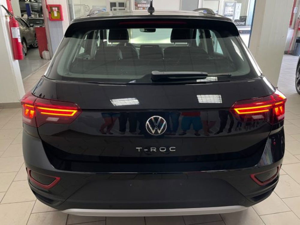 Volkswagen T-Roc nuova a Salerno (4)