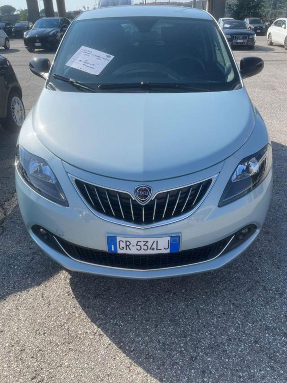 Lancia Ypsilon usata a Perugia