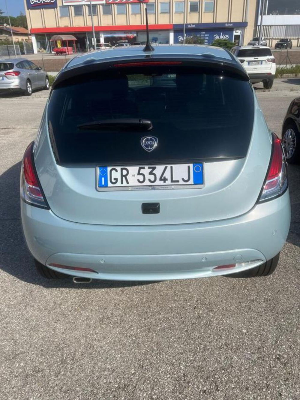 Lancia Ypsilon usata a Perugia (2)