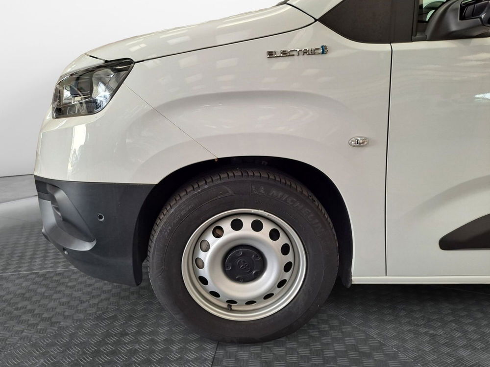 Toyota Proace City Electric usata a Roma (11)