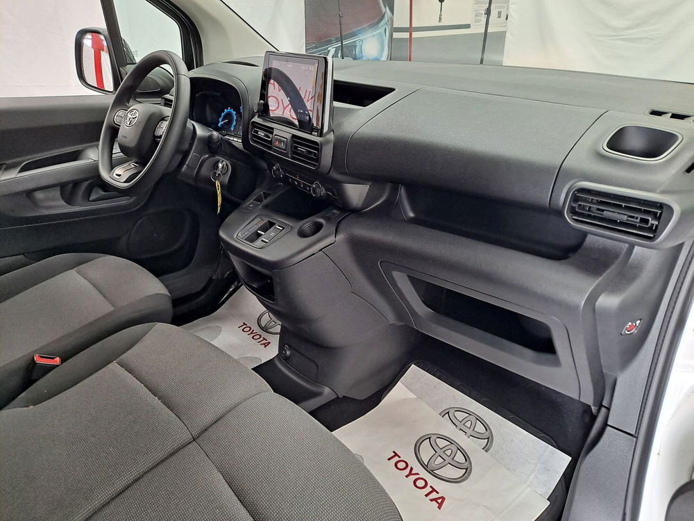 Toyota Proace City Electric usata a Roma (5)