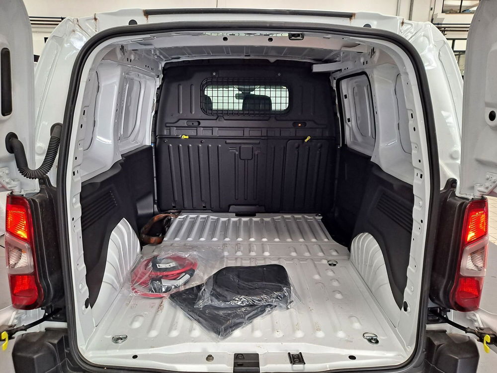 Toyota Proace City Electric usata a Roma (11)