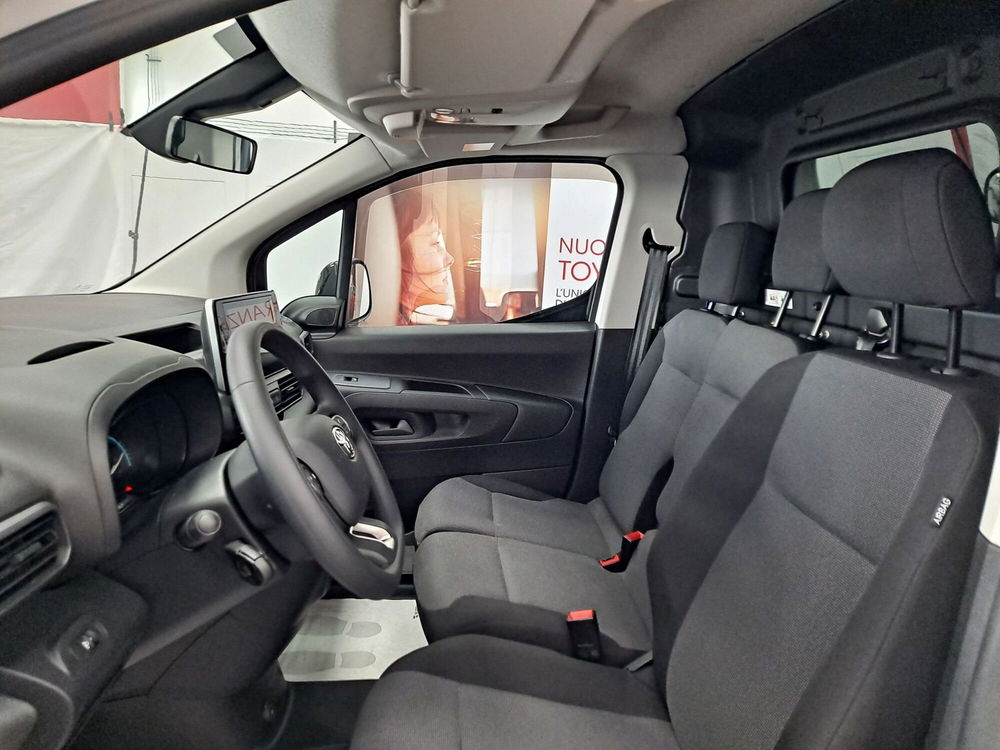 Toyota Proace City Electric usata a Roma (15)