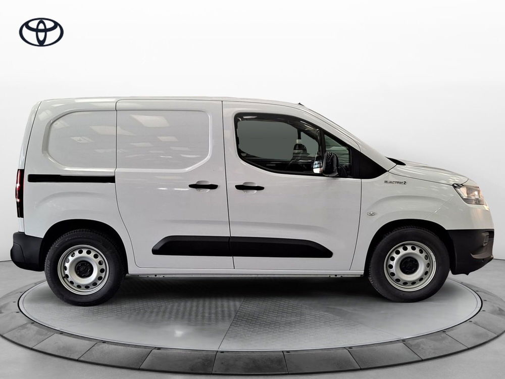 Toyota Proace City Electric usata a Roma (7)