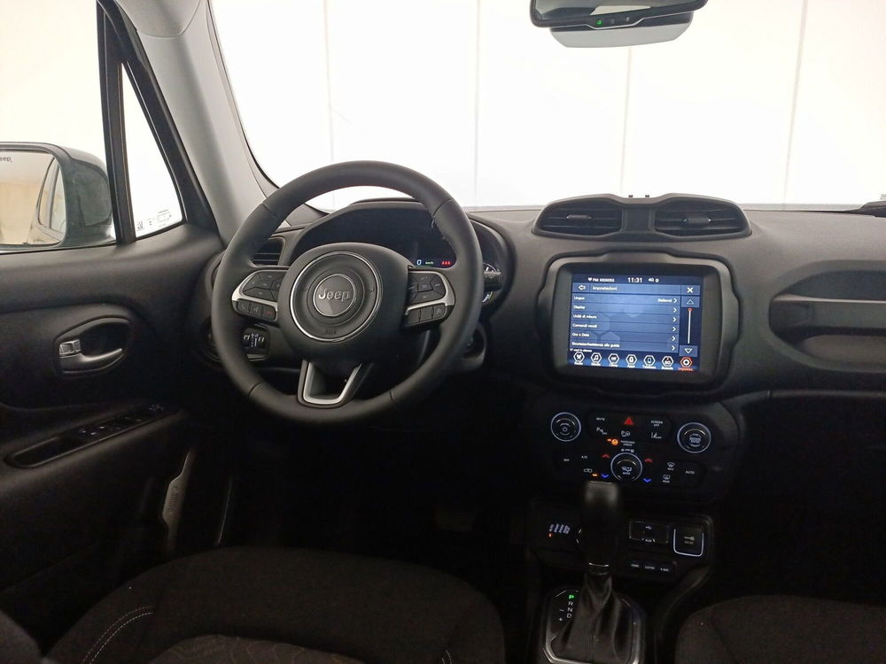 Jeep Renegade usata a Bari (9)