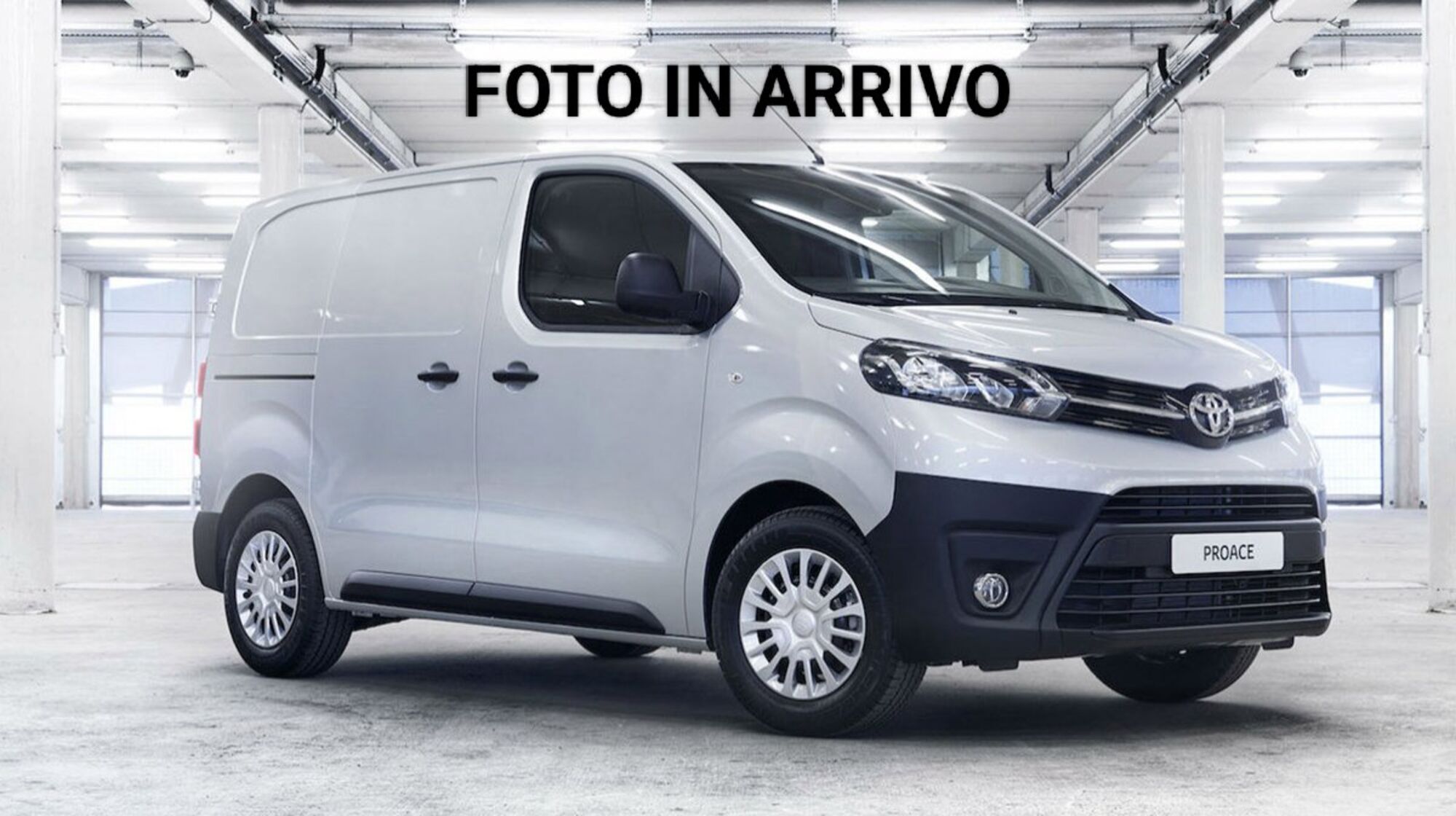 Toyota Proace 1.5D 120CV S&amp;S PC-TN Furgone Compact 5p.10q Comfort  del 2019 usata a Monza