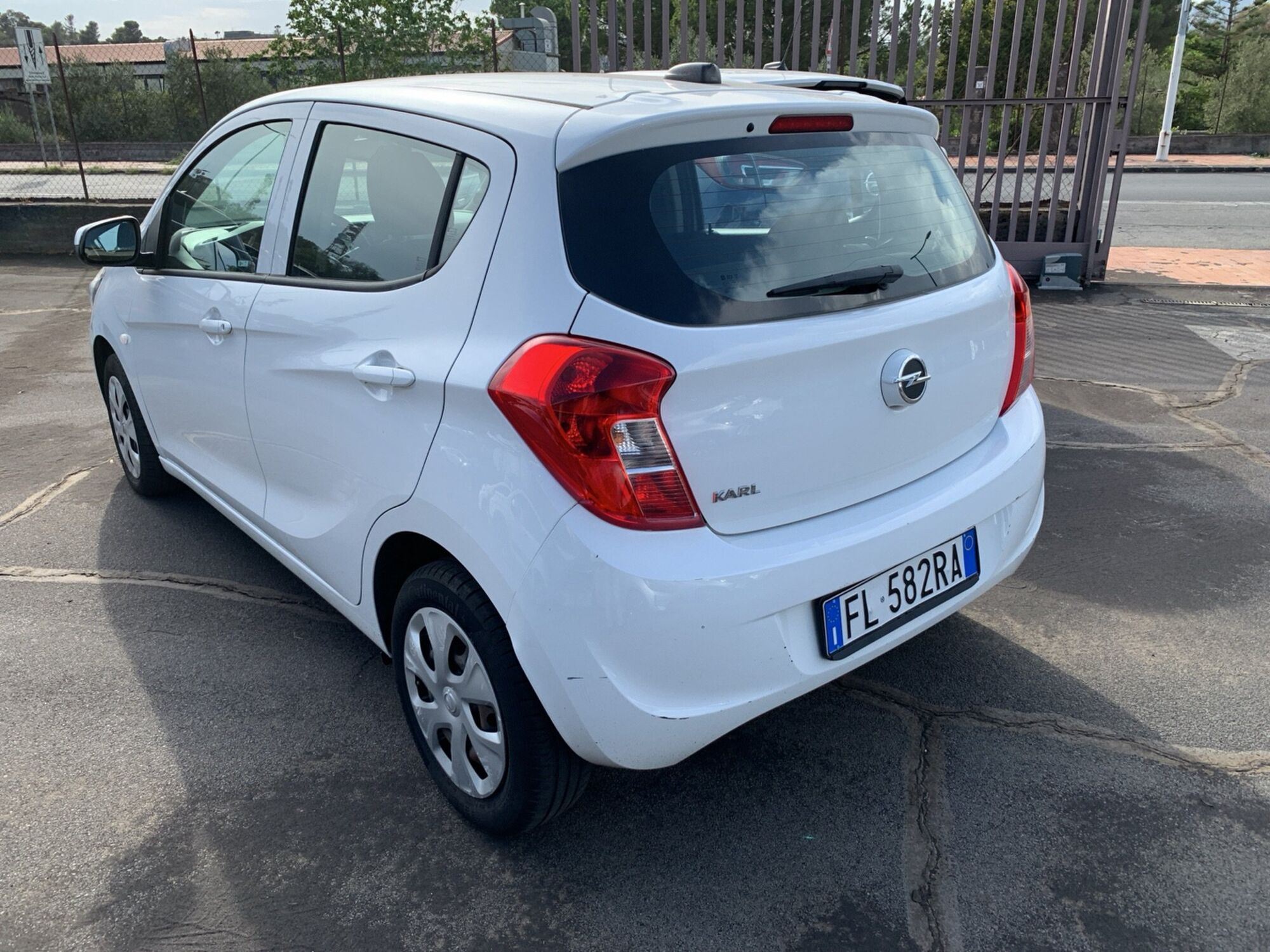 Opel Karl 1.0 75 CV Advance del 2017 usata a San Gregorio di Catania