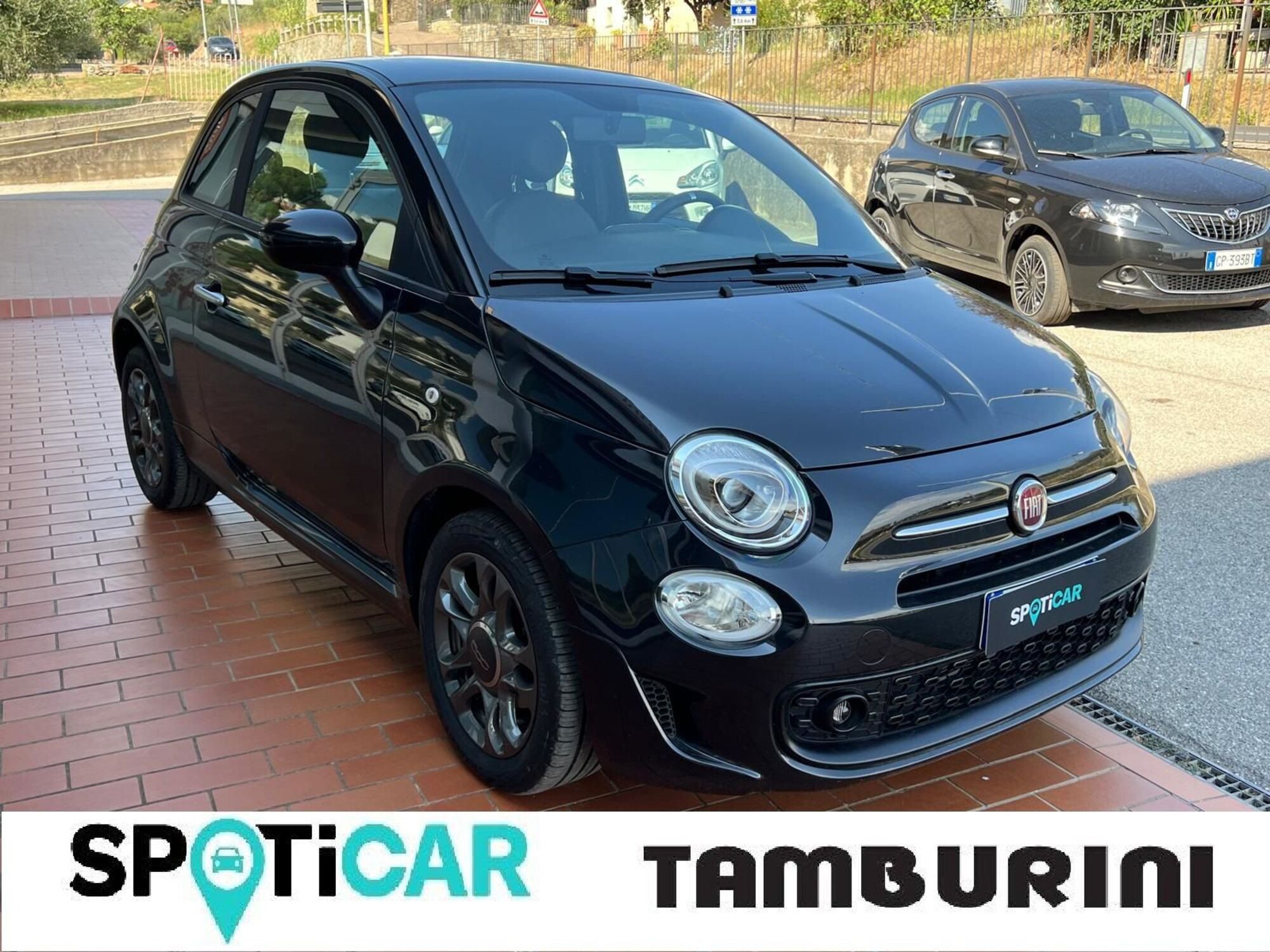 Fiat 500 1.0 Hybrid Connect  del 2021 usata a Cortona