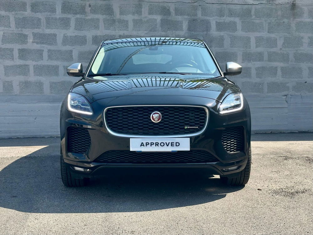 Jaguar E-Pace usata a Bari (8)