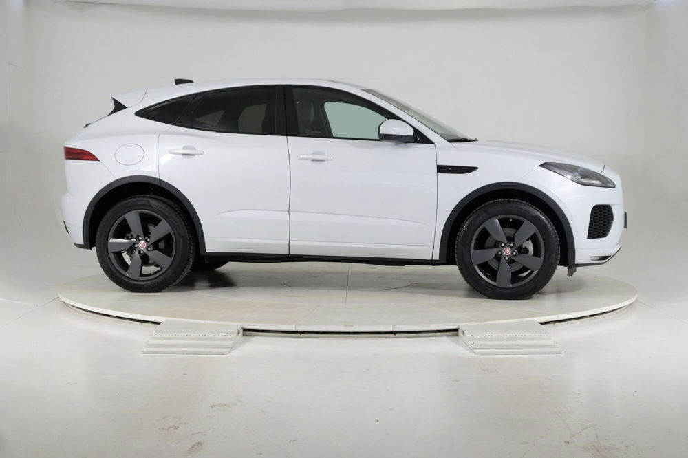 Jaguar E-Pace usata a Torino (6)