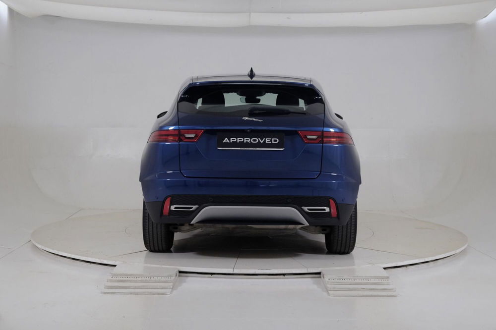 Jaguar E-Pace usata a Torino (7)