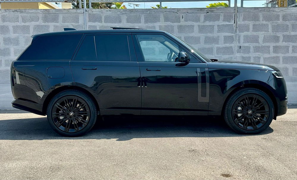 Land Rover Range Rover usata a Bari (6)